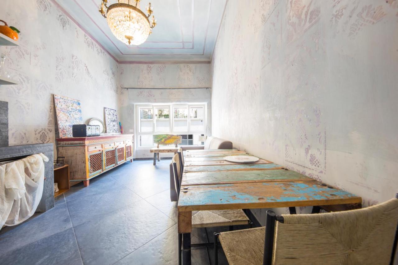 Apartment Art Gallery Genoa